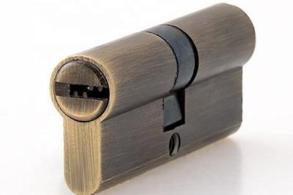 DOOR LOCK